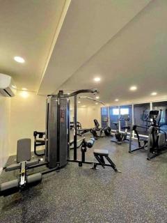 2 BR Penthouse with Sunset View - 5