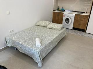 Apartamento Nuevo de 1 Dormitorio Centro Málaga - 1