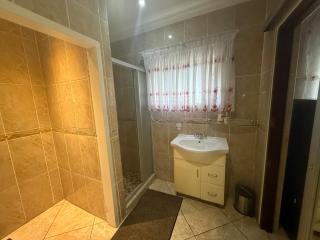 Welpie Guesthouse - 7