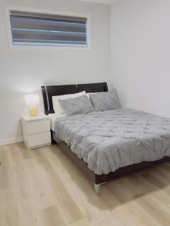 Modern Comfort West Edmonton - 0