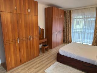 FAME cosy 3 bedroom furnished apartment - 2