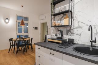 Center - JR Suite Terrace - Pedestrian Zone - Wi-Fi - AC - 3