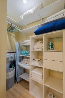 Family Oasis at Sunrise Private Pool, Game, Cardio, Grill, Work & Play - 5