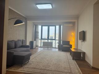 Sunset Cozy Apartment Near Center - 0