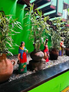 Guazapa Cafe hotel petit - 9