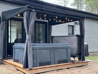 Brand New with SPA - Le Repaire du Lievre Blanc - 9