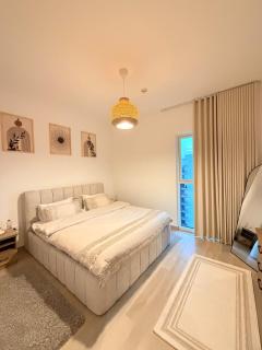 85 inch TV & Boho style apartment in Yas Island - 6