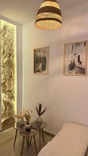 85 inch TV & Boho style apartment in Yas Island - 3