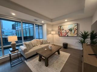 Spotless vibrant & modern 1 BR with 6 appliances - 9