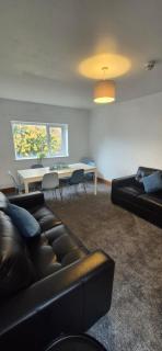 Private Room in Eglantine Avenue in Central Belfast - 1