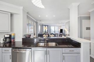 SH206: 206 Summer House - 1