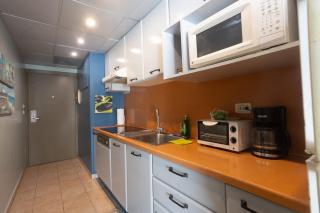 Optimum Oasis - Royal Retreats at Maho Beach Studio - 3