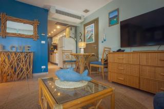 Optimum Oasis - Royal Retreats at Maho Beach Studio - 6