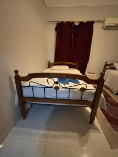 Falcon Pyramids Inn - 1