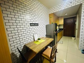 Simple Pasay Getaway - Entire Apartment for Rent - 1
