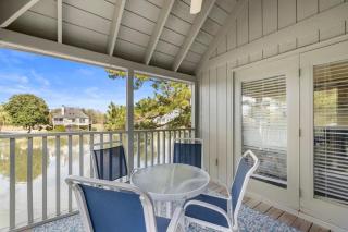 Captivating 3 Bedroom Villa Private Beach Access - 8