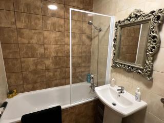 2 Bedroom Flat Sun in town Center Wellingborough - 5