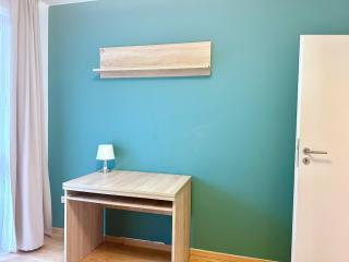 Prime Stay - Spacious 2 Bedroom Family Apartment - Parking Included - 6