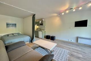 Bright studio just a stone's throw from the sea - 1