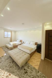 Royal Pyramids View - 3