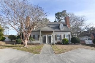 Three bed, Two Bath Townhome - 5