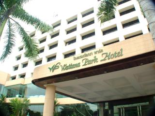Wattana Park Hotel - 6