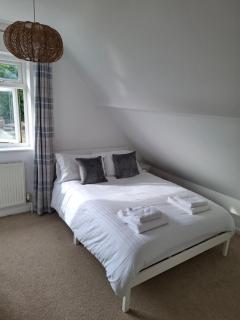 4 Bedroom House in Saltdean, Brighton - 6