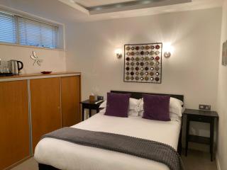 NELL GWYNN HOUSE - Hotel Room Style POD Room 62 - 9