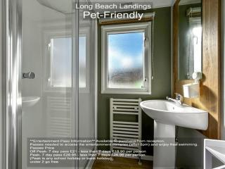 Parkdean Resort Camber Sands sleeps 8 Pet Friendly - ref-lbl12 - 1