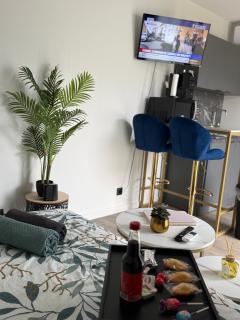 Tiny house - piscine et vélos - 8