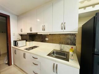 Wondrfula Pasay Getaway - Central Air-Con Apartment front of Mall of Asia - 6