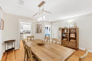 FR477: 477 Fiddlers Reach - 2