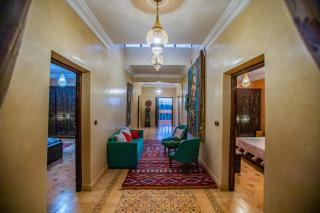 Domaine avec gouvernante 5 chambres, piscine, hamam et ferme pédagogique sur un hectare - 9