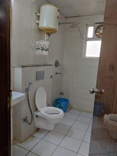 Hotel singh residency Medanta - 6