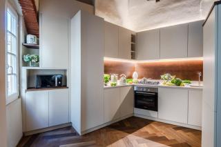 The Tuscan Window - 1