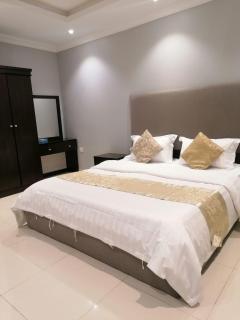 هلال بن احمد للضيافة - 0