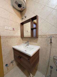 دار اليقين - 7