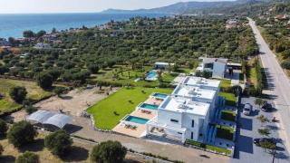 Inception Luxury Villas - 3