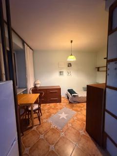 Cozy Apartmant next to Metro - 7