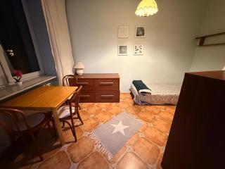 Cozy Apartmant next to Metro - 2