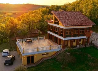 Villa Beelvita&Jacuzzi - 0