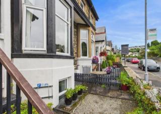 Invergarry Room Only Guest House For Adults - 2