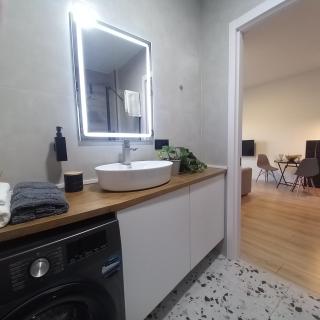 Уютная студия у метро Арагвели - Tbilisi - 5