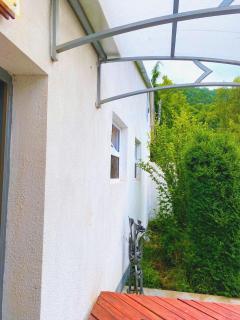 Green Garden Resthouse - 2