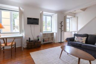 Bright 3BDR Flat in Iconic Graça by LovelyStay - 2