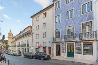 Bright 3BDR Flat in Iconic Graça by LovelyStay - 5