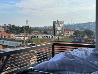 The Urban Residence - 8