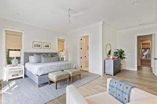 VB317: 317 Victory Bay - 6