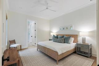 VB317: 317 Victory Bay - 5