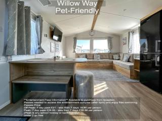 Parkdean Resort Camber Sands sleeps 8 Pet Friendly - ref-ww242 - 6